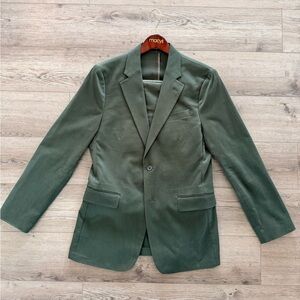 Banana Republic Olive Green Single-Breasted Suit - 40L / 31”x32” pants